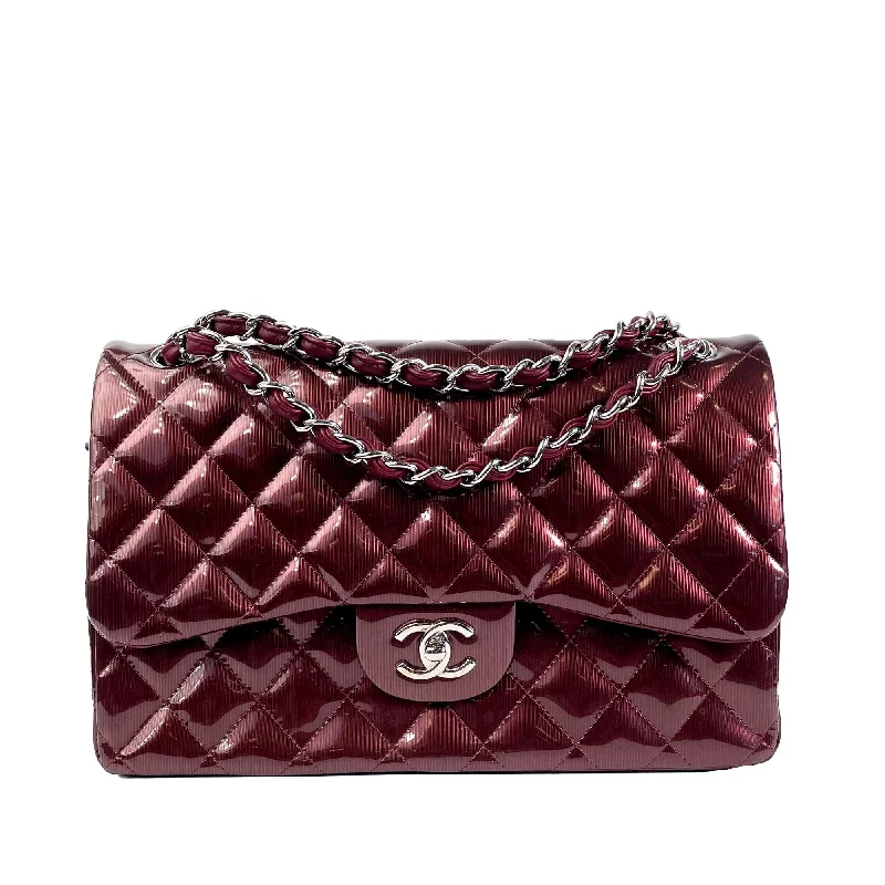 CHANEL leather handbags with subtle embellishments -Chanel Jumbo Classic Patent Double Flap (SHG-KP5acZ)