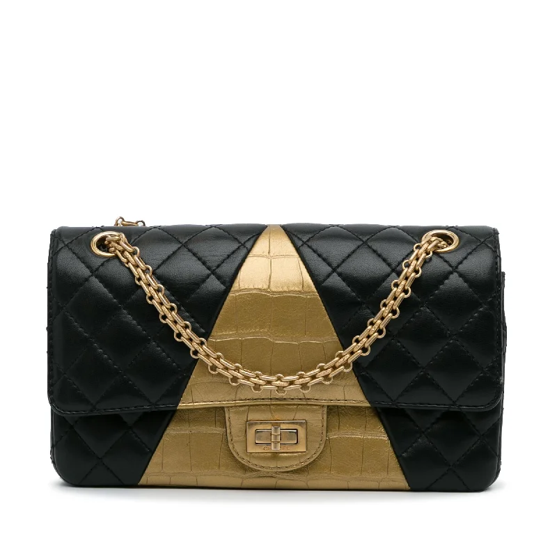 CHANEL handbags with smooth leather designs -Chanel Medium Croc Embossed Lambskin 2.55 Reissue Double Flap Bag (SHG-JzyULz)