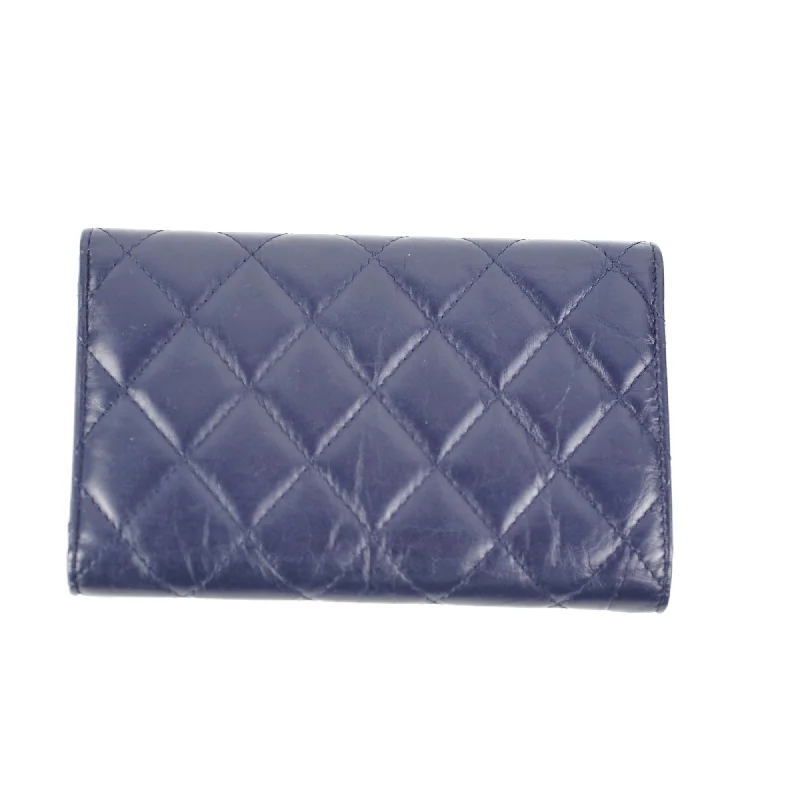 CHANEL bags with exclusive leather options -Chanel Reissue Compact Wallet Navy