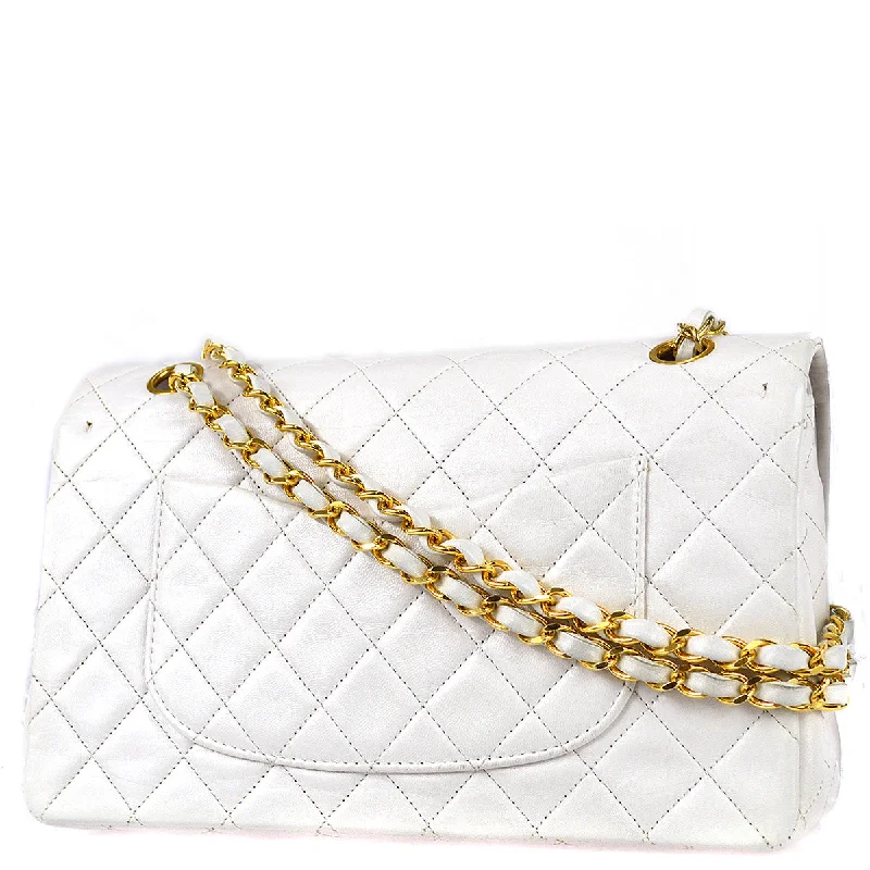 CHANEL handbags for upscale buyers -Chanel 1989-1991 White Lambskin Medium Classic Double Flap Bag