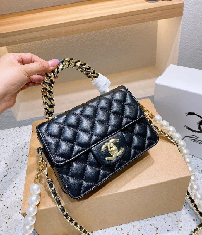 CHANEL luxury bags with timeless elegance -Chanel Black leather handbag