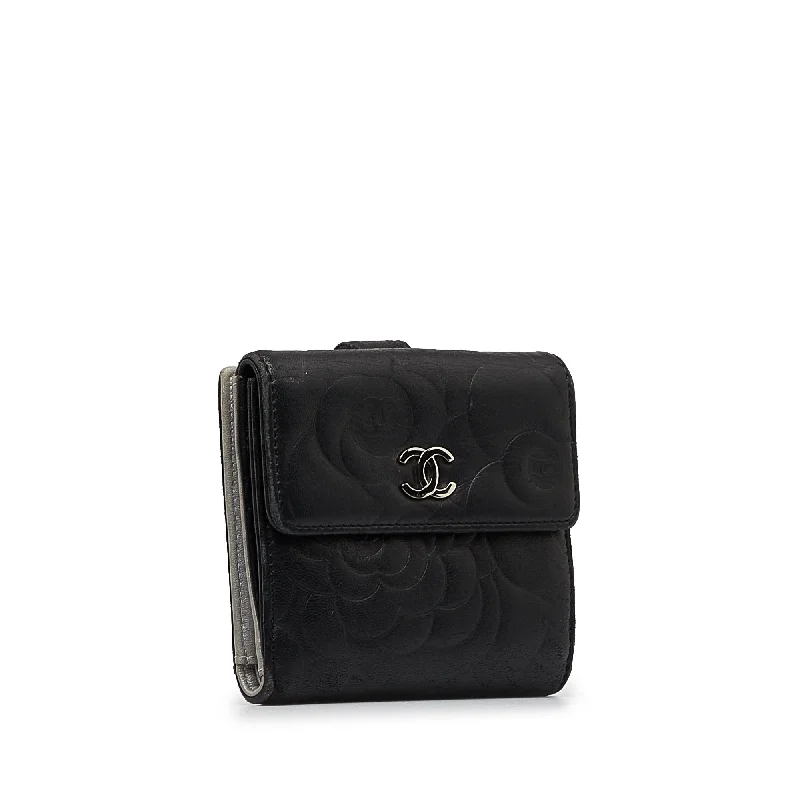 CHANEL bags with fine craftsmanship -Chanel Camellia Bifold Wallet (keSRxl)