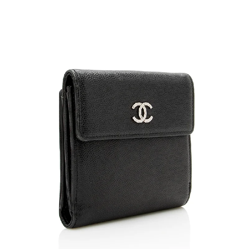 CHANEL bags with signature leather textures -Chanel Caviar Leather CC Bifold Wallet (13833)