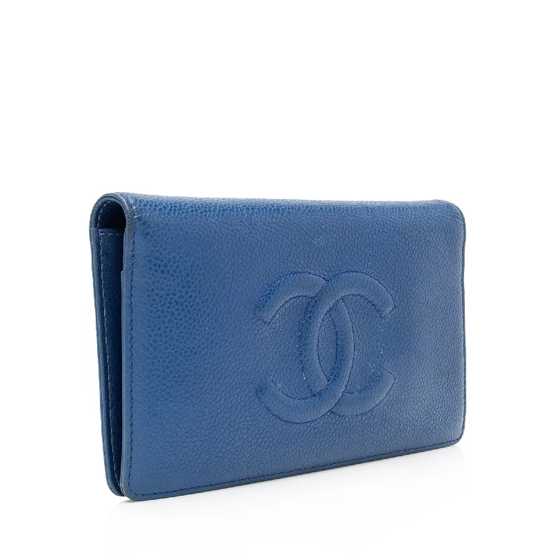 CHANEL bags with iconic features -Chanel Caviar Leather Timeless CC Yen Wallet (23516)