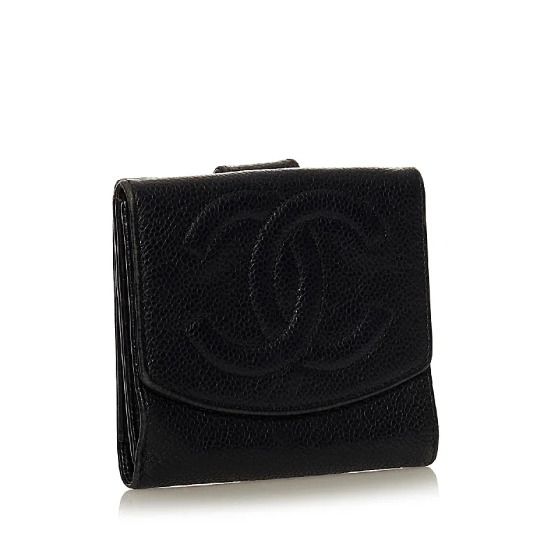 CHANEL handbags with bold, elegant straps -Chanel CC Caviar Leather Wallet (34255)