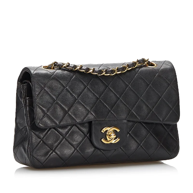 CHANEL bags with chic metallic finishes -Chanel Classic Small Lambskin Double Flap (Pp19fK)