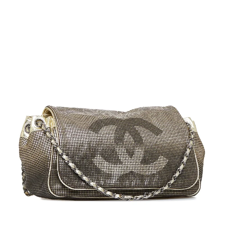 CHANEL bags with chic stitching details -Chanel Hollywood Accordion Shoulder Bag (uatt1Z)