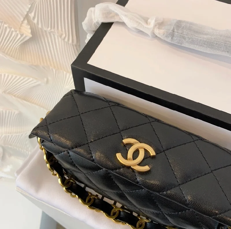 CHANEL bags for exclusive fashion shoppers -Chanel Ladies Handbag