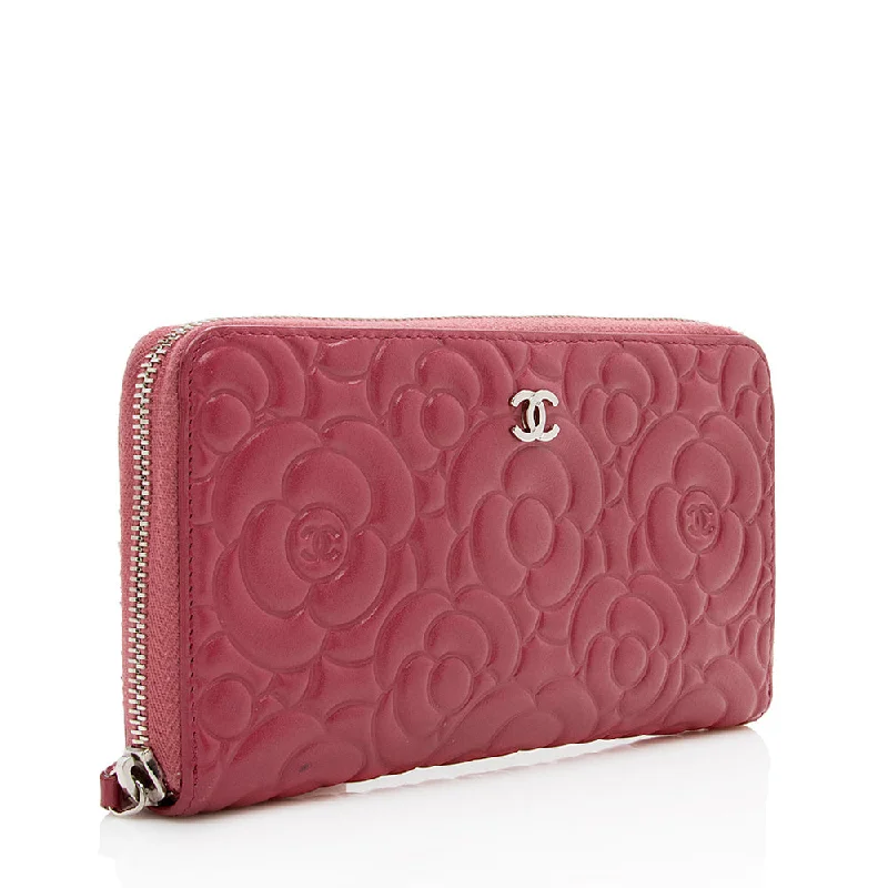 CHANEL bags for exclusive fashionistas -Chanel Lambskin Camellia Zip Wallet (15991)