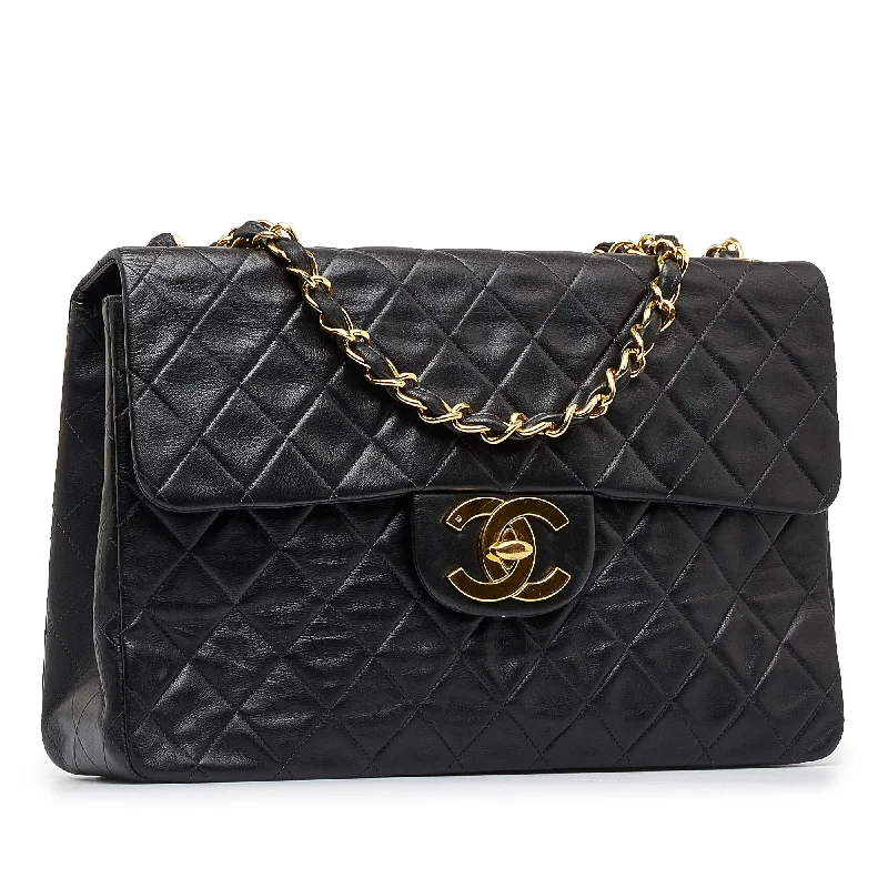 CHANEL handbags with rich leather textures -Chanel Maxi Classic Lambskin Double Flap (V4WtgE)