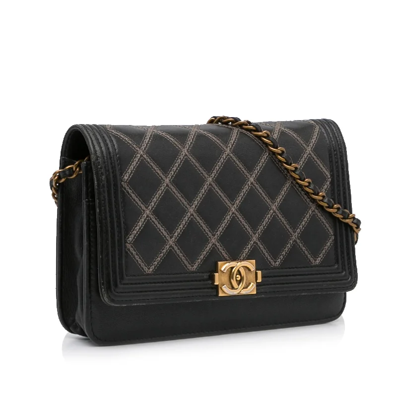 CHANEL bags with signature woven leatherwork -Chanel Quilted Boy Wallet On Chain (RWI8Tu)