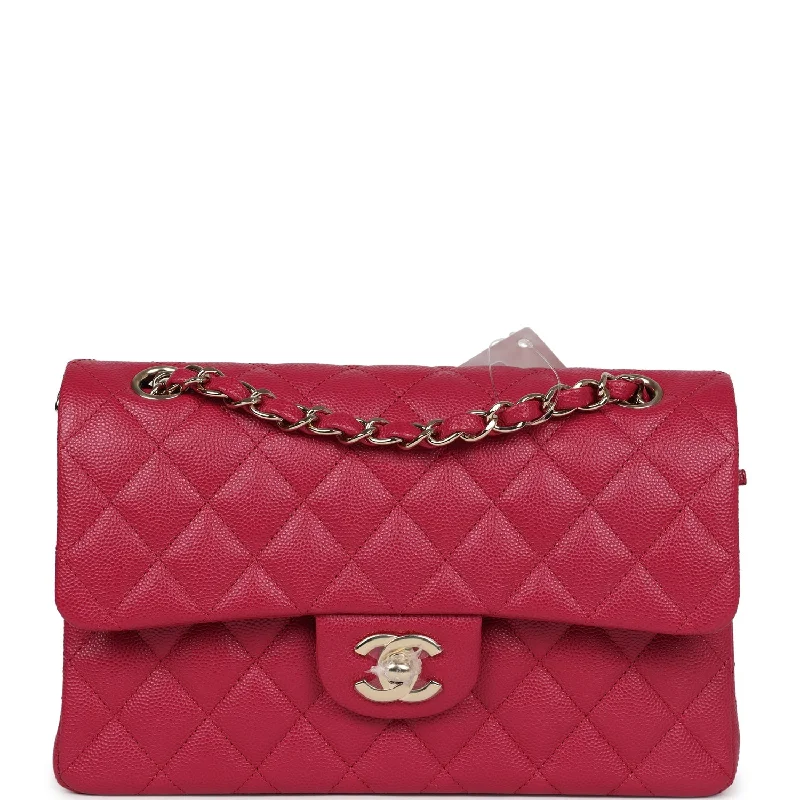 CHANEL bags with distinct chain links -Chanel Small Classic Double Flap Dark Pink Caviar Light Gold Hardware