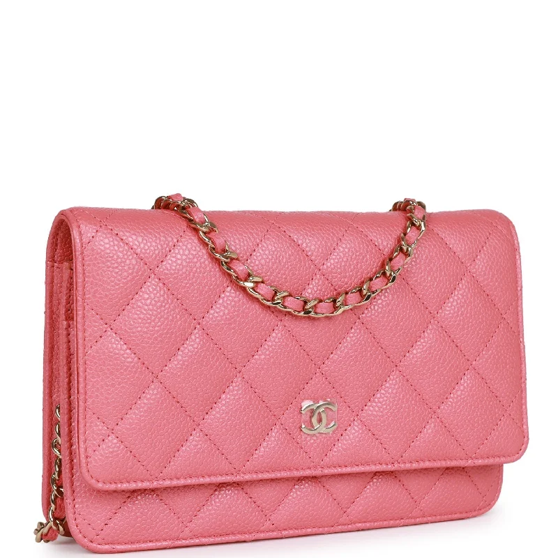 CHANEL bags with high-end quilting -Pre-owned Chanel Wallet on Chain WOC Pink Caviar Light Gold Hardware