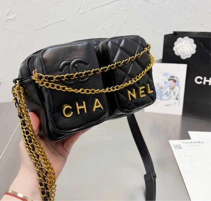 CHANEL bags with iconic features -Chanel woman Handbag