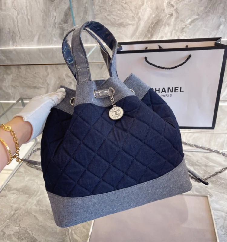 CHANEL handbags with luxurious metal finishes -Chanel woman handbag