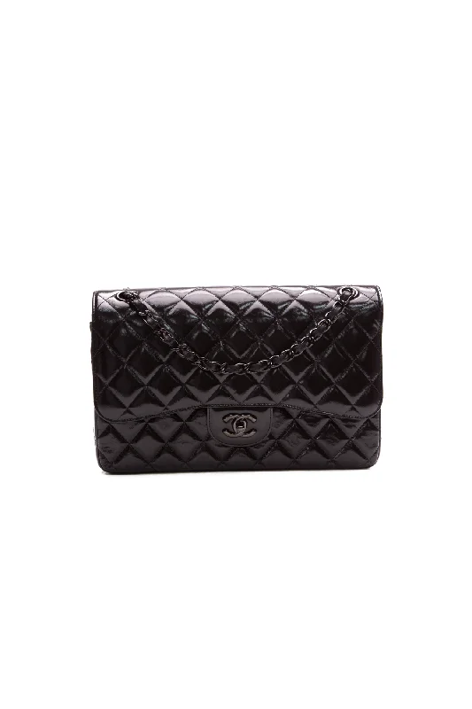 CHANEL designer bags with chic finishes -Classic Jumbo Double Flap Bag