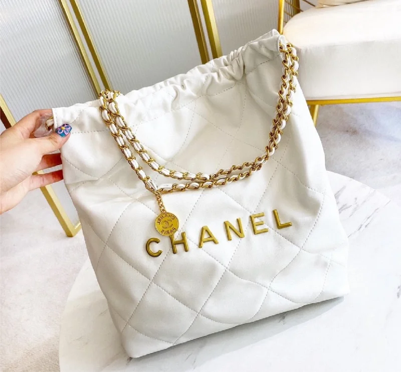 CHANEL leather handbags with subtle embellishments -Woman spring Chanel handbag