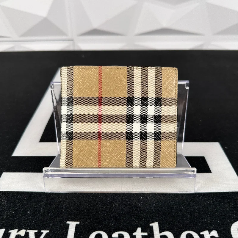 Burberry bags with exclusive designs -Burberry Check Bifold Wallet (70CHI)