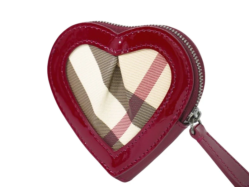 Burberry handbags for fashion-forward buyers -BURBERRY Heart Wallet