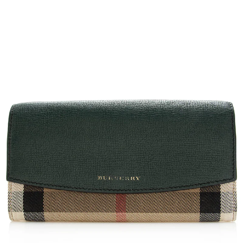 Burberry bags with minimalistic charm -Burberry House Check Continental Wallet (SHF-20463)