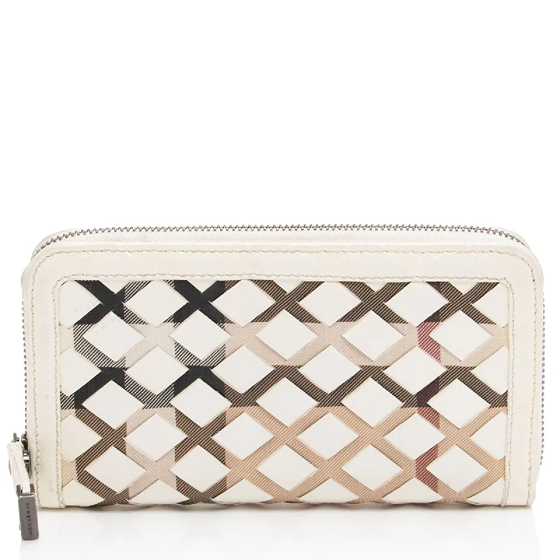 Burberry bags for casual elegance -Burberry House Check Woven Zip Around Wallet (SHF-CERZ19)