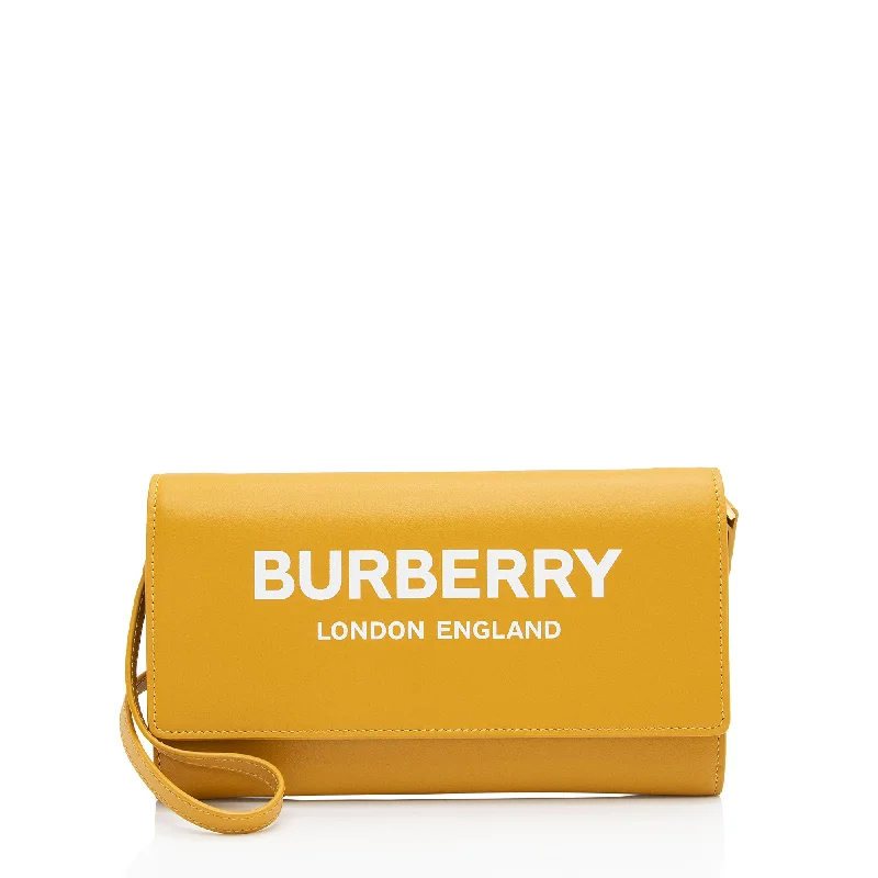 Burberry handbags with polished metal hardware -Burberry Leather Hazelmere Wallet on Strap (SHF-20QDy1)