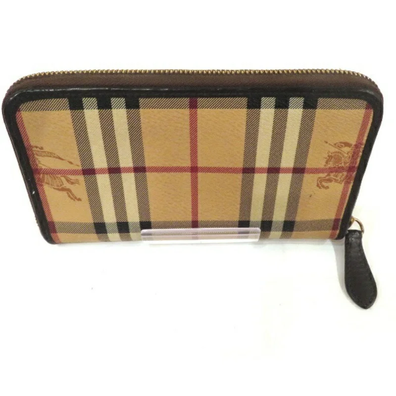 Burberry bags with tailored leatherwork -BURBERRY Nova Check Wallet