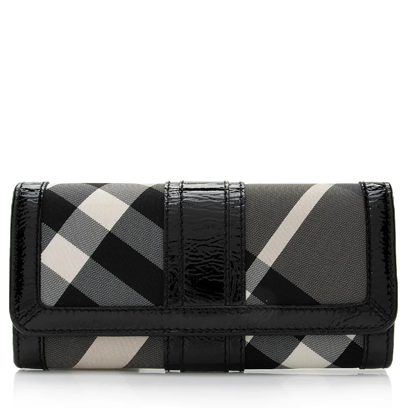 Burberry bags with chic leather handles -Burberry Nylon Beat Check Penrose Continental Wallet (SHF-DWBaJE)