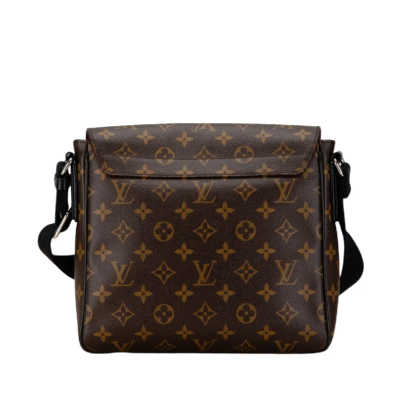 Louis Vuitton bags with signature textures -LOUIS VUITTON District Shoulder Bag