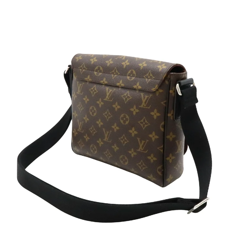 Louis Vuitton bags for luxury events -LOUIS VUITTON District Shoulder Bag