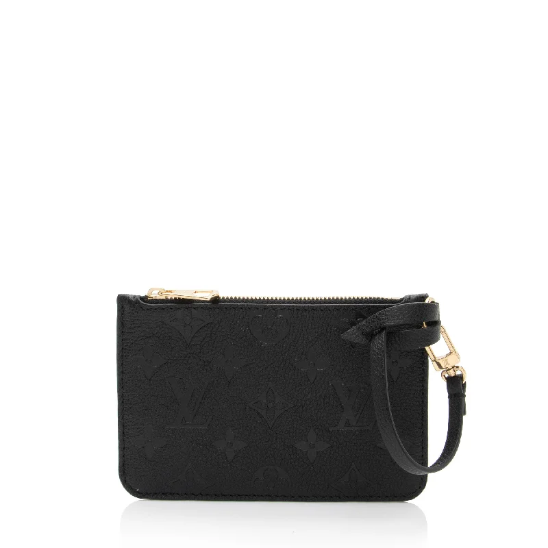 Louis Vuitton bags for the luxury fashionista -Louis Vuitton Giant Monogram Empreinte LV Bundle Pochette (SHF-Tsk6qE)