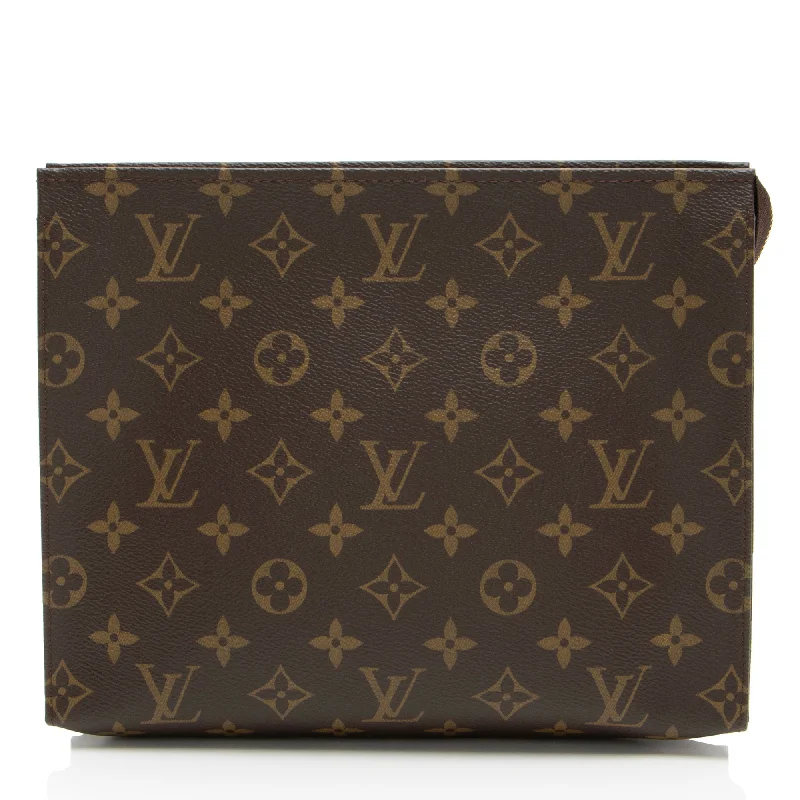 Louis Vuitton handbags for the elite fashionista -Louis Vuitton Monogram Canvas Toiletry Pouch 26 (SHF-CV45E4)